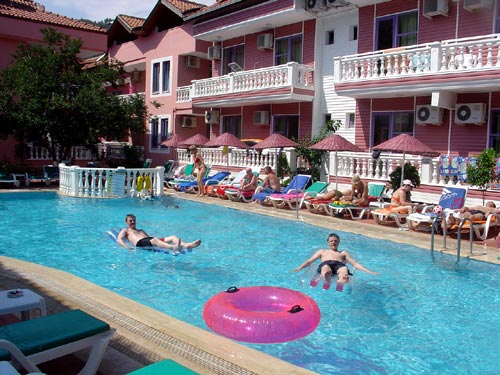 Bahar Apartments